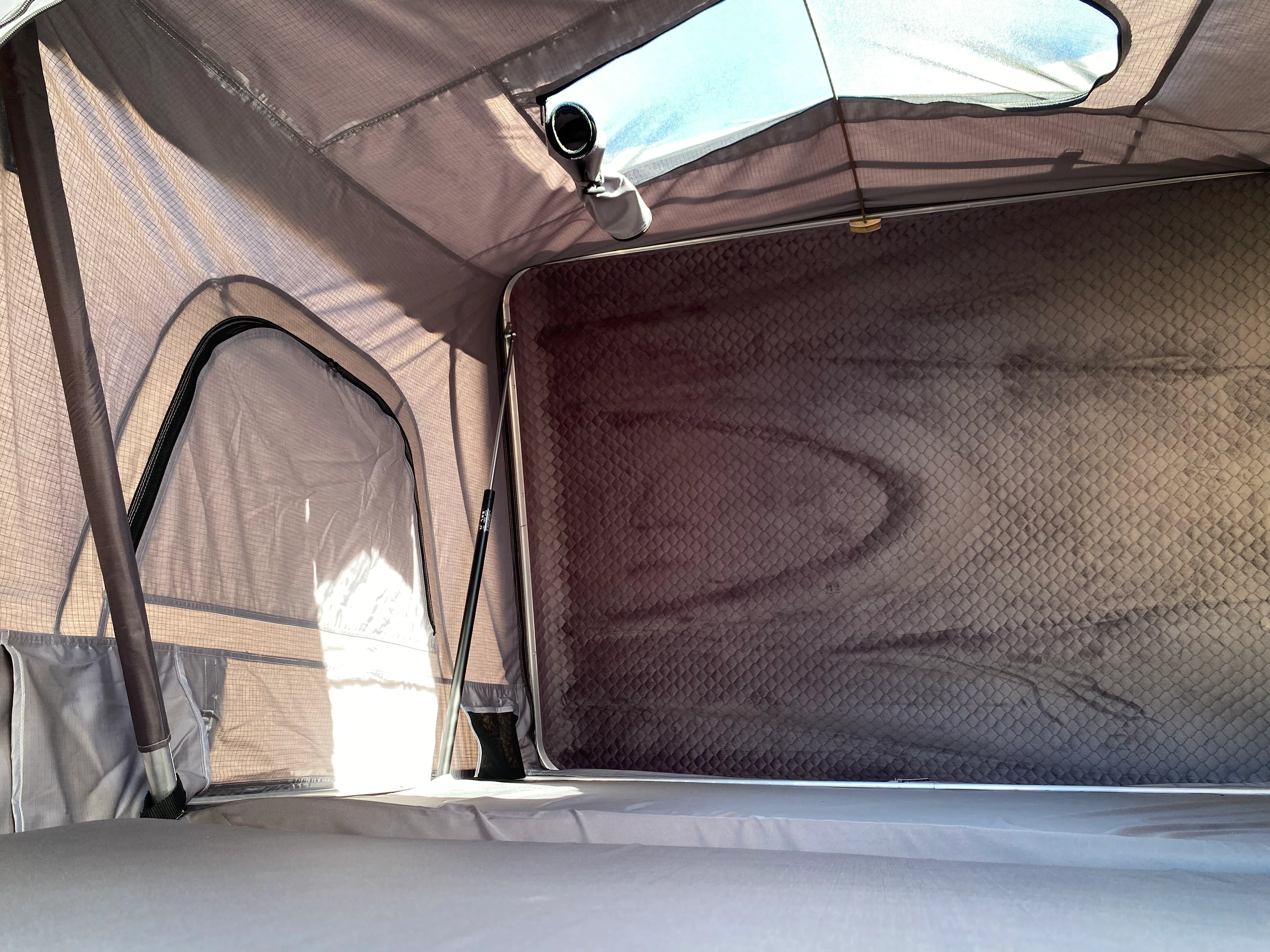 Rooftop/ Tubrack/ Rollercover Package - 2 Person Hard Shell Tent - Image 6